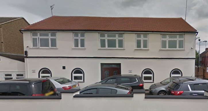 Baitul-Abrar Jami Masjid Luton